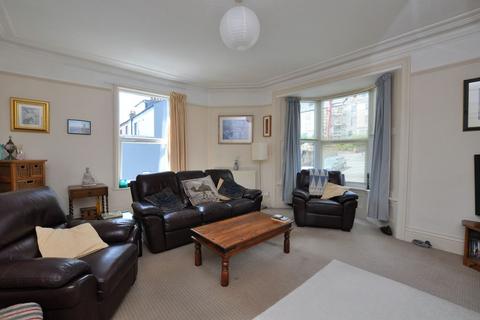 Flat 1, 1 - 2 Gray Street, Whitby, YO21 1EP