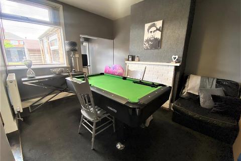 61 Felstead Road, Grimsby, DN34 4ET
