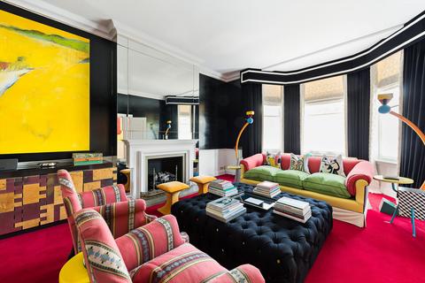 5 bedroom semi-detached house to rent, Pembroke Gardens, Kensington, London, W8