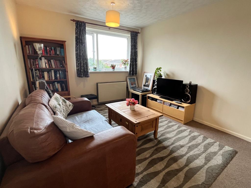 Alexandra Road, Charlestown, Weymouth 1 bed apartment for sale £130,000