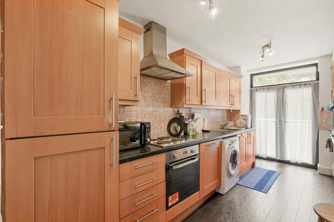2 bedroom apartment for sale, Finchley Road, London, NW8