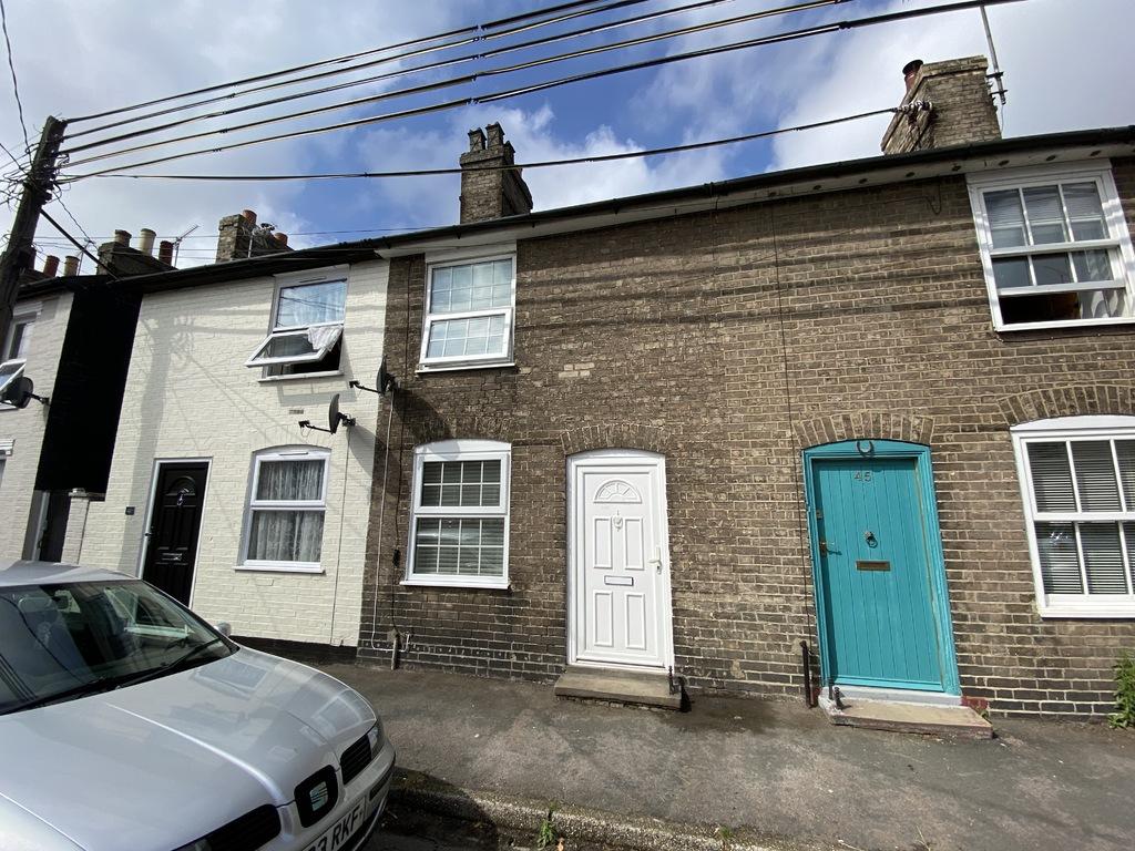 Stowmarket IP14 2 bed terraced house to rent £850 pcm (£196 pw)