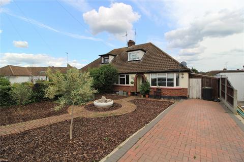 3 bedroom bungalow for sale, Highwood Close, Leigh-on-Sea, Essex, SS9