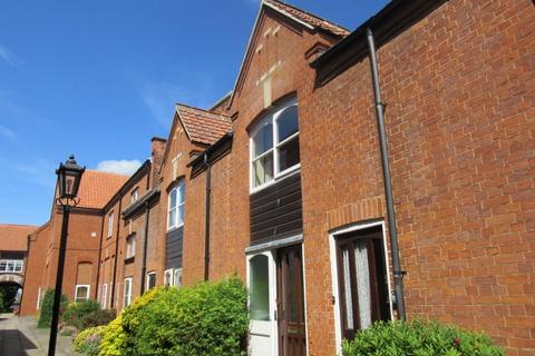 3 bedroom terraced house to rent, King Street, King's Lynn, PE30