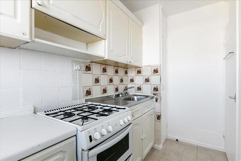 43 Lampeter Square, London, W6 8PS
