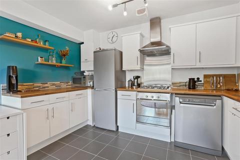 1 bedroom flat for sale, Junction Road, London