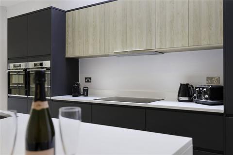 32 Taylor Road, Wallington, SM6 0AX