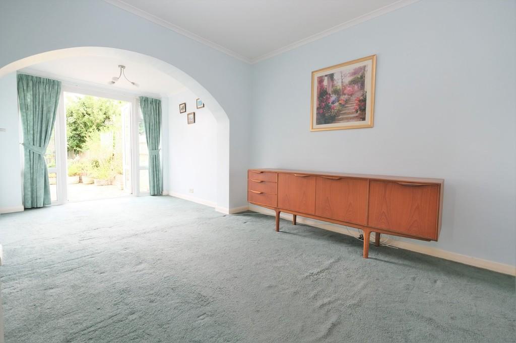 Maxwell Gardens, Orpington 3 bed semidetached house for sale £535,000