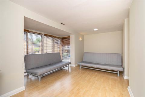 3 bedroom terraced house for sale, Canon Beck Road, London