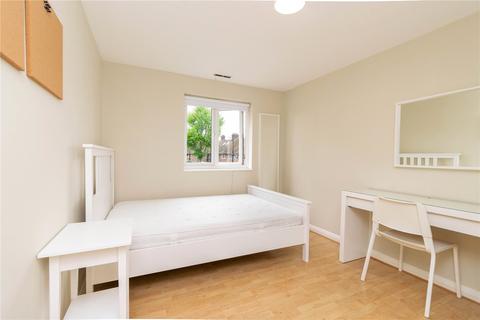 3 bedroom terraced house for sale, Canon Beck Road, London