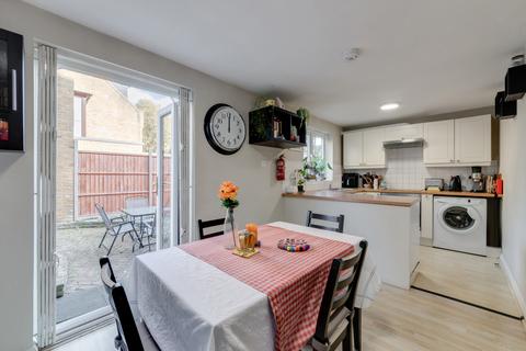 3 bedroom terraced house for sale, Canon Beck Road, London