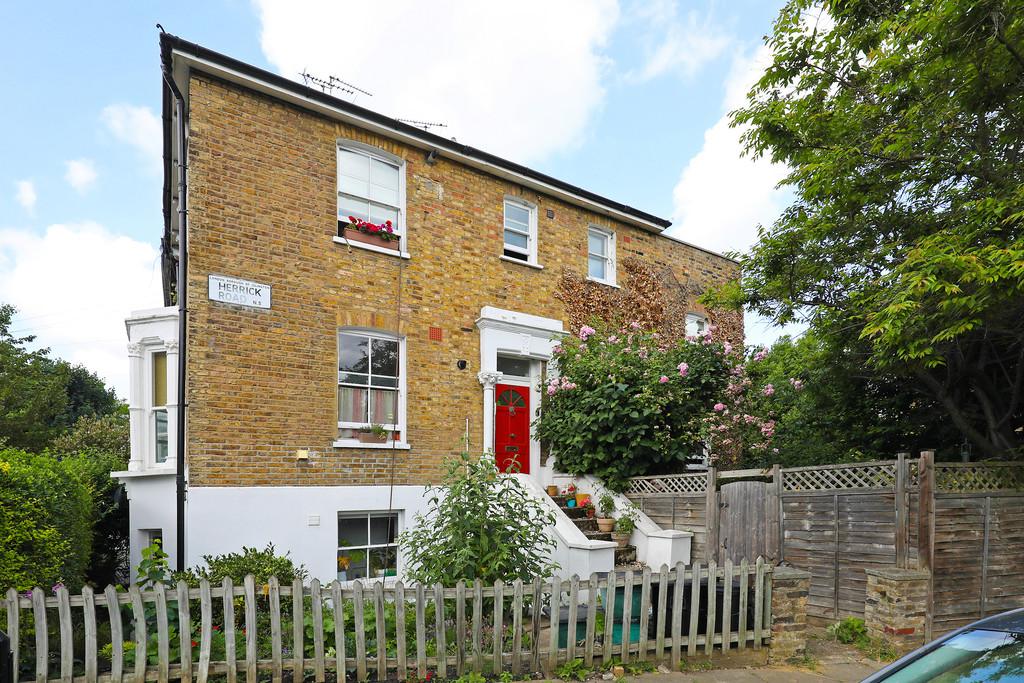 Riversdale Road, London 1 bed apartment to rent £1,875 pcm (£433 pw)