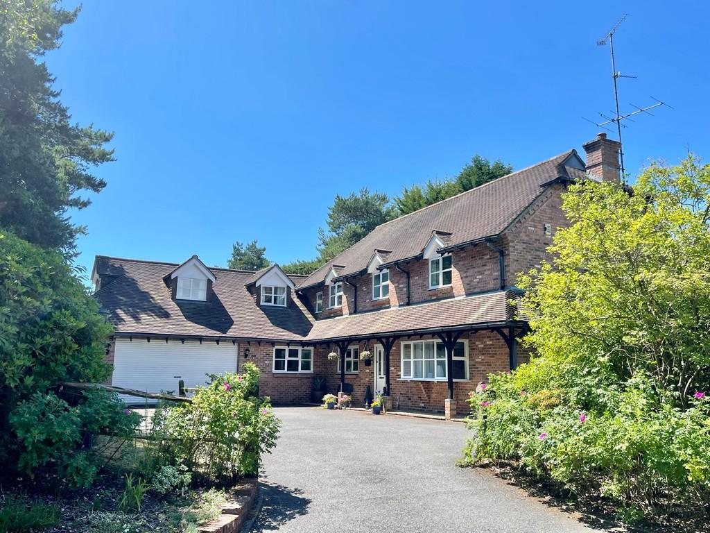 Hampers Lane, Storrington 6 bed detached house for sale £1,395,000