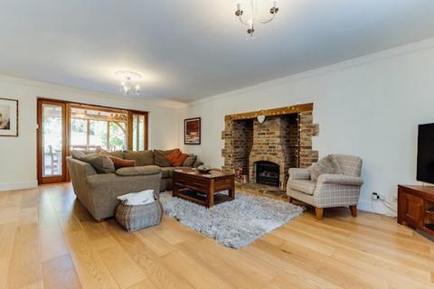 6 bedroom detached house for sale, Hampers Lane, Storrington