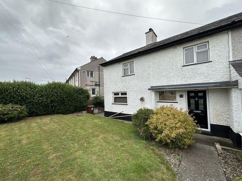 Caernarfon, Gwynedd 3 bed terraced house for sale £210,000