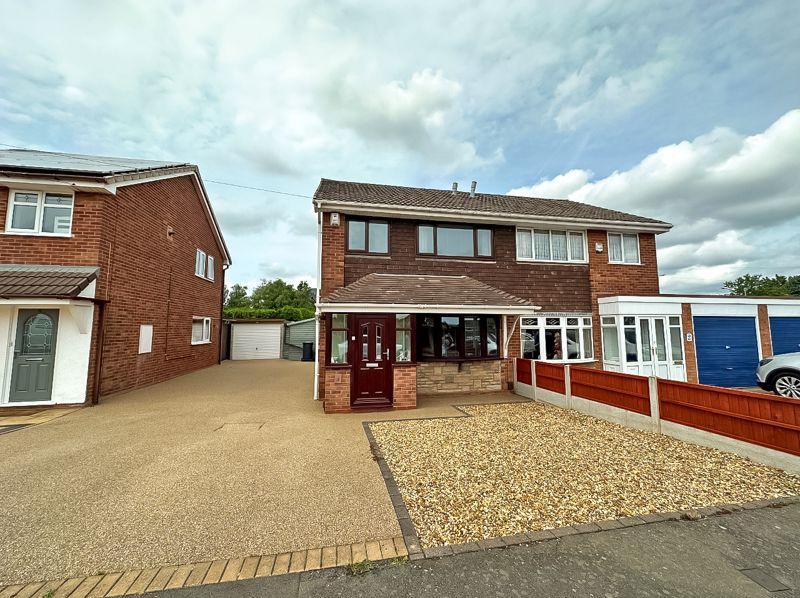 Wymering Avenue, Wednesfield 3 bed semidetached house for sale £220,000