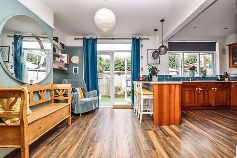 3 bedroom terraced house for sale - Powerscourt Road, Copnor