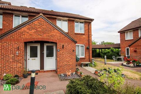 1 bedroom retirement property for sale - Rose Court, West Cheshunt