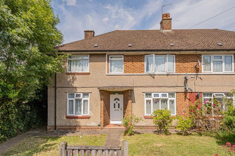 Sefton Avenue, Harrow 2 bed for sale £325,000