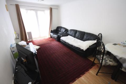 73 Frensham Close, Southall, UB1 2YQ