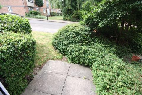 73 Frensham Close, Southall, UB1 2YQ