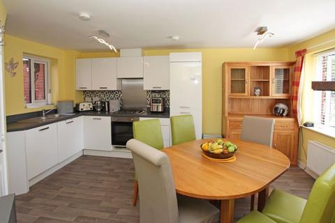37 Frome Way, Donnington, Telford, TF2 7RY