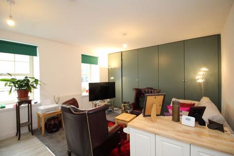 2 bedroom flat for sale - High Street, Kirkcaldy