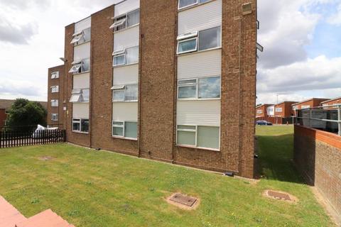 undefined, Luton LU2