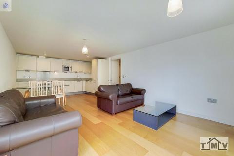 3 bedroom apartment to rent, Dovecote House, Water Garden Square, Canada water, London, SE16 6RG