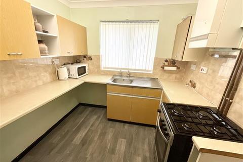 12 Forrester Close, Flanderwell, Rotherham, S66 2NL