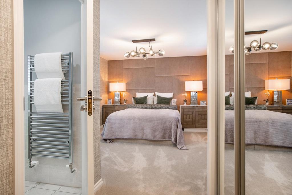 Main bedroom with ample space