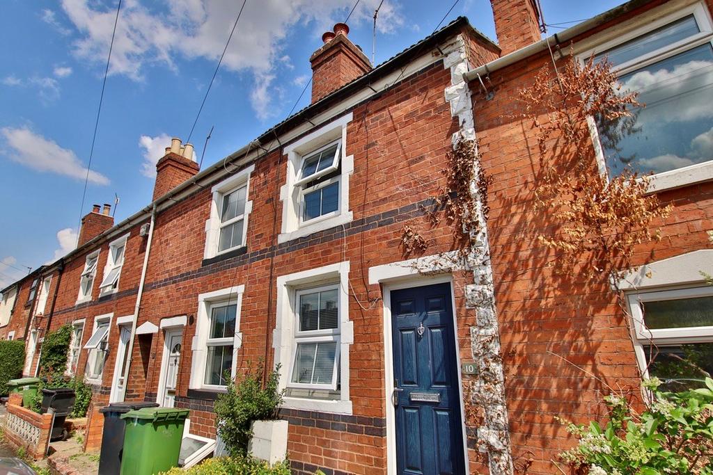 Bromsgrove Street, Barbourne, Worcester, WR3 2 bed terraced house for