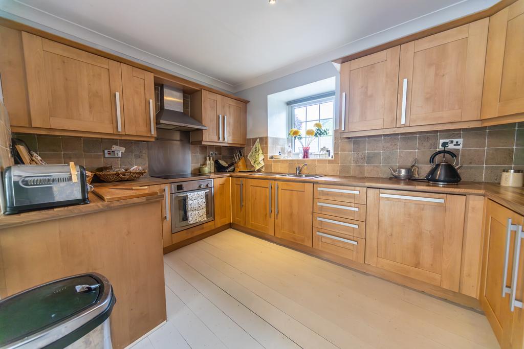 Open Plan Kitchen and Dining Space