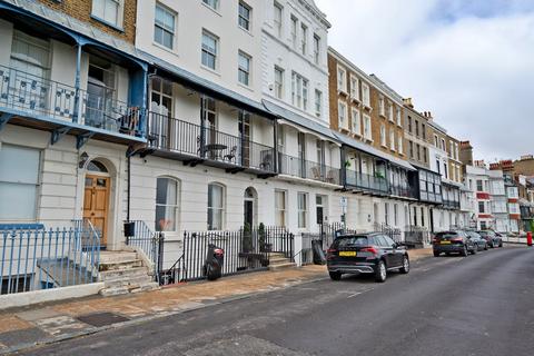1 bedroom flat for sale, Nelson Crescent, Ramsgate, CT11