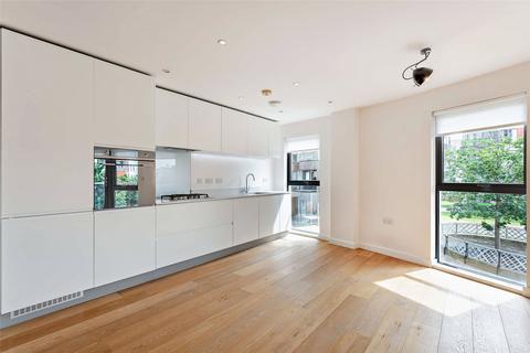 3 bedroom duplex to rent, Glenalmond Avenue, Cambridge, CB2