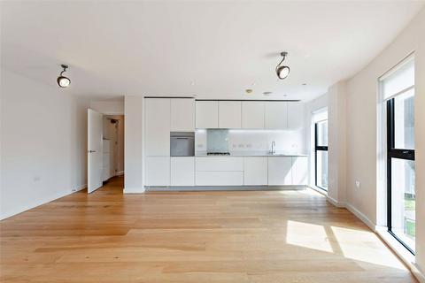 3 bedroom duplex to rent, Glenalmond Avenue, Cambridge, CB2