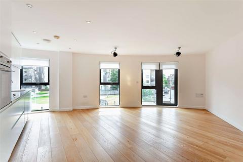 3 bedroom duplex to rent, Glenalmond Avenue, Cambridge, CB2