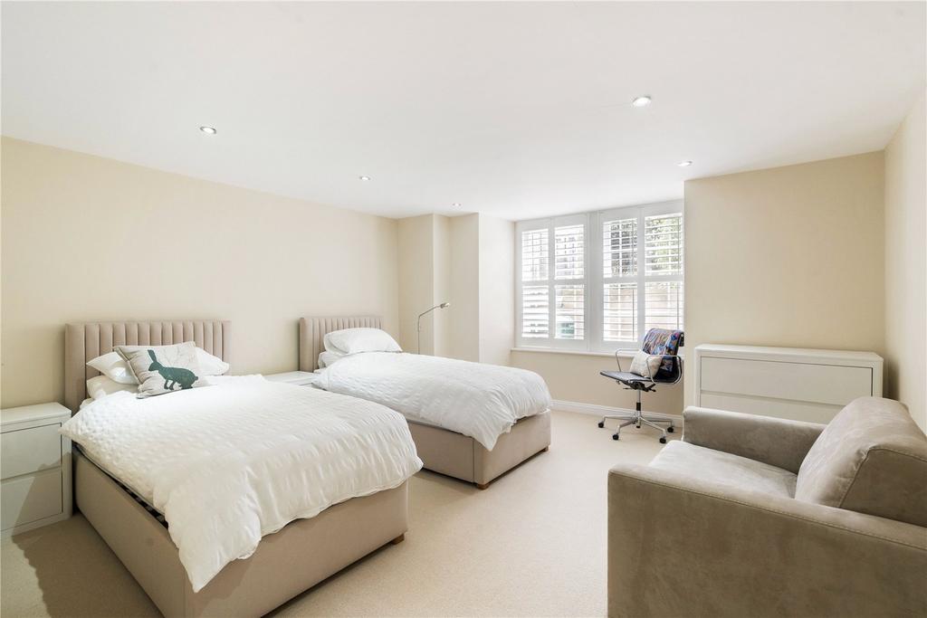Lgf Bedroom