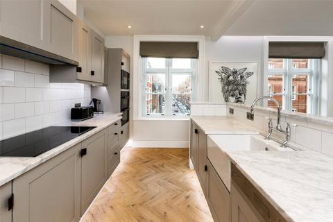 3 bedroom apartment to rent, North Audley Street, Mayfair, London, W1K