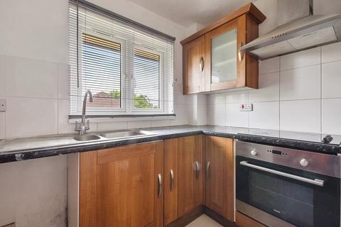 2 bedroom flat for sale, Broadfields Way, London, NW10