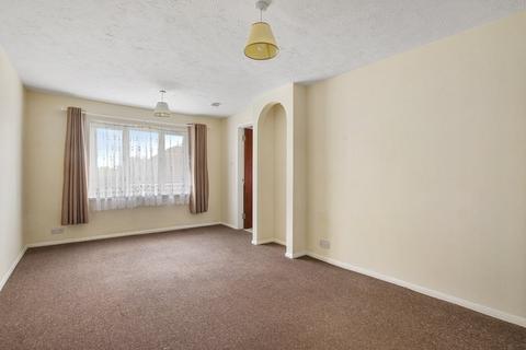 2 bedroom flat for sale, Broadfields Way, London, NW10