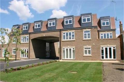 1 bedroom apartment for sale, Clarence Court, Langley, SL3