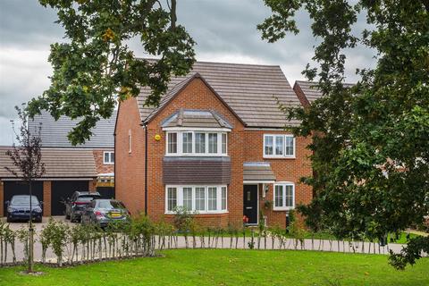 5 bedroom detached house for sale, 24 Weaver Brook Way, Wrenbury, Cheshire, CW5 8FS