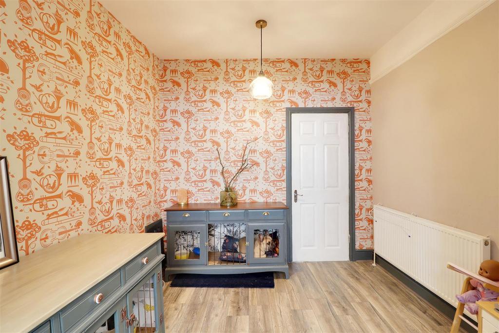 Salisbury Street, Hessle 3 bed end of terrace house £199,950