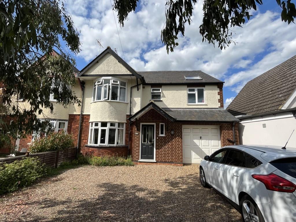 Welland Park Road, Market Harborough 4 bed semidetached house to rent