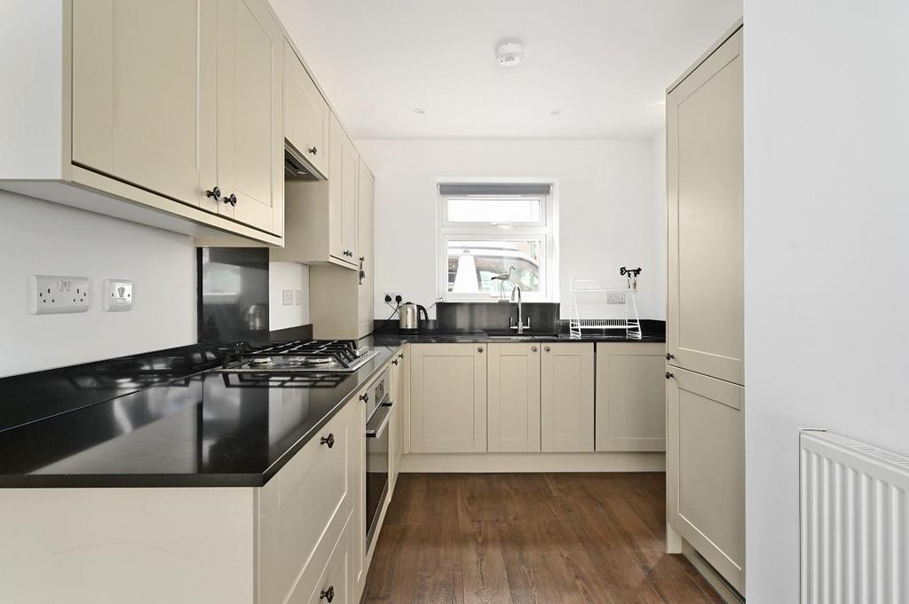 1 tandridge rd bn3 (10).jpg