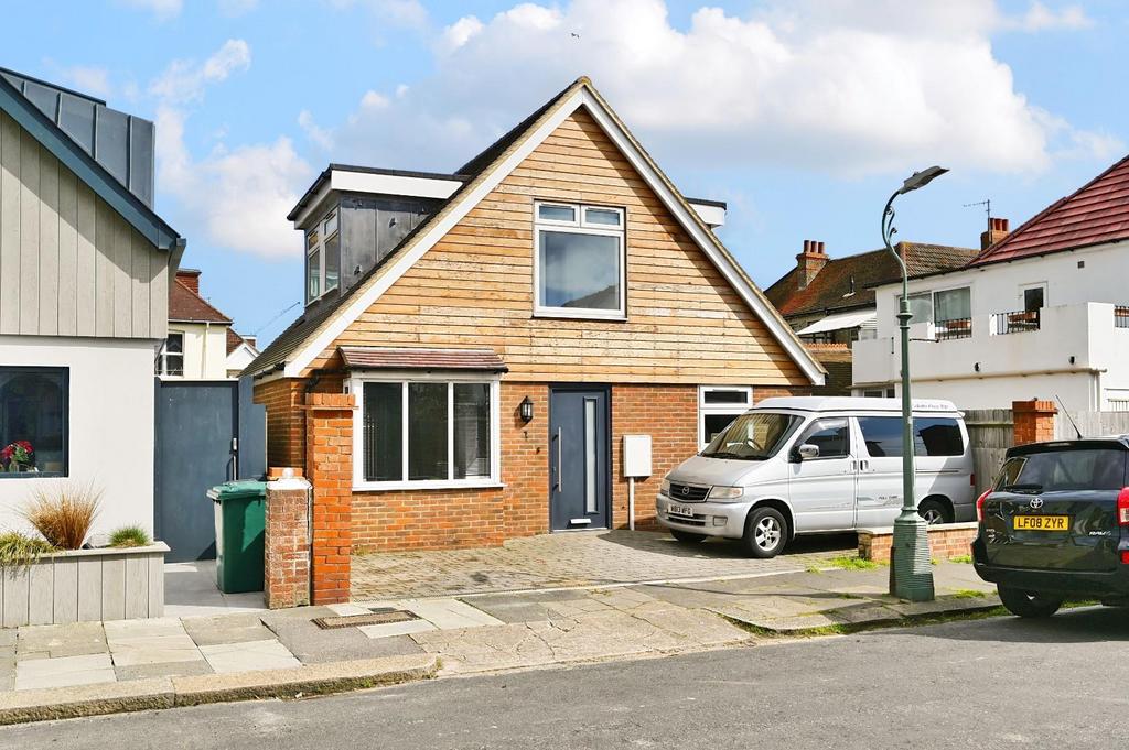 1 tandridge rd bn3 (17).jpg
