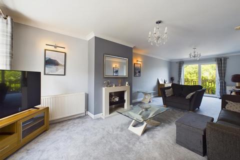6 bedroom detached house for sale, Sandybed Crescent, Scarborough, YO12 5LS