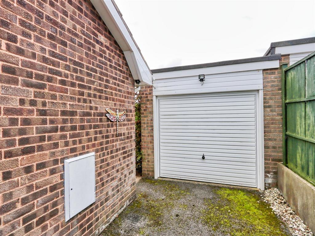 Single garage