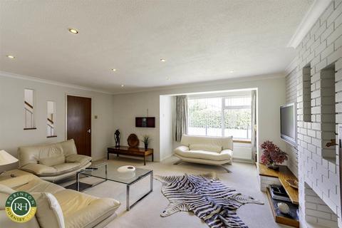 26 Cantley Manor Avenue, Doncaster, DN4 6TN